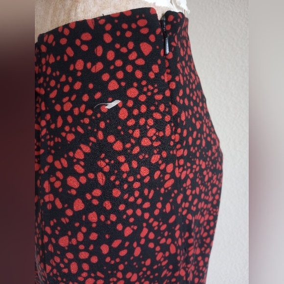 Red and Black Floral Midi Skirt - Picture 4 of 5